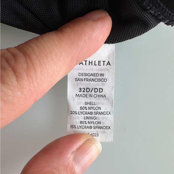 Athleta designed In San Francisco Stitched Band Bikini Top Size 32D/DD - Picture 7 of 8